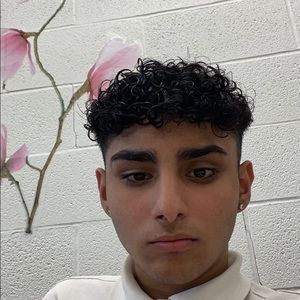 Meet your Posher, Ali